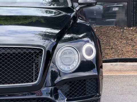 More photos of 2019 Bentley Bentayga V8 at Gravity Autos Sandy Springs, GA