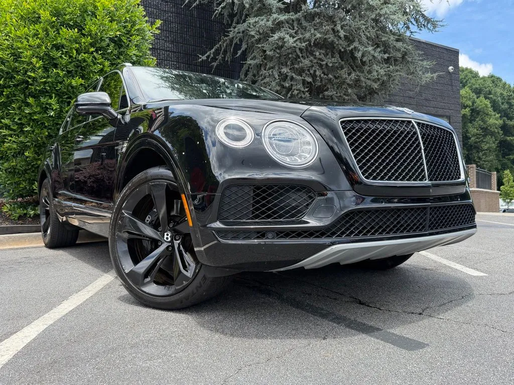 Bentley Bentayga photo 8