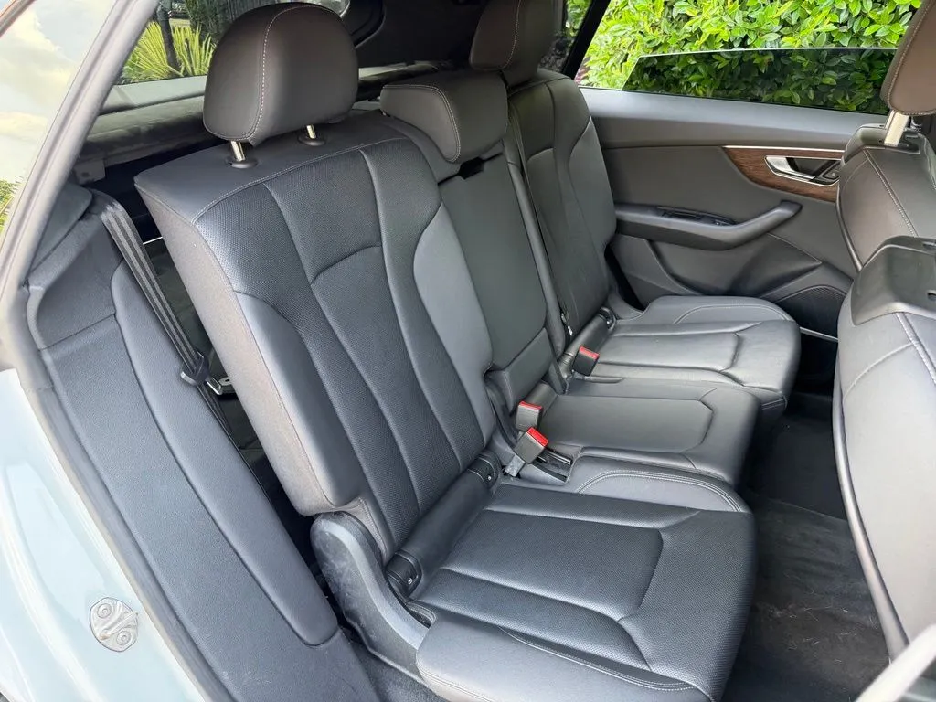 Audi Q8 photo 40