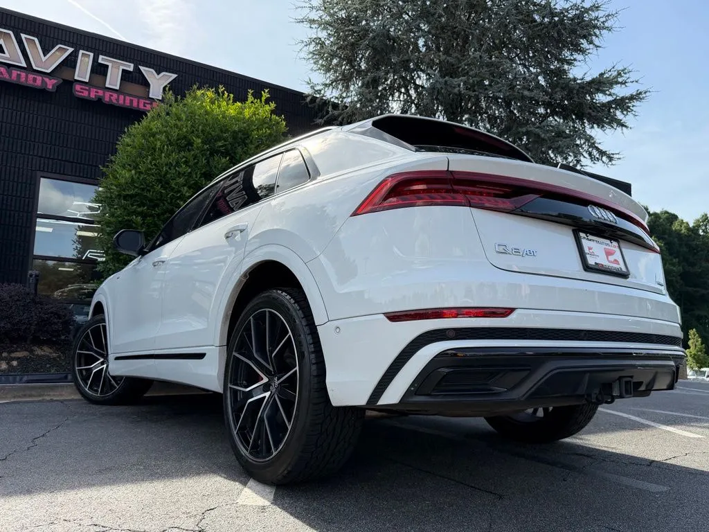 Audi Q8 photo 20