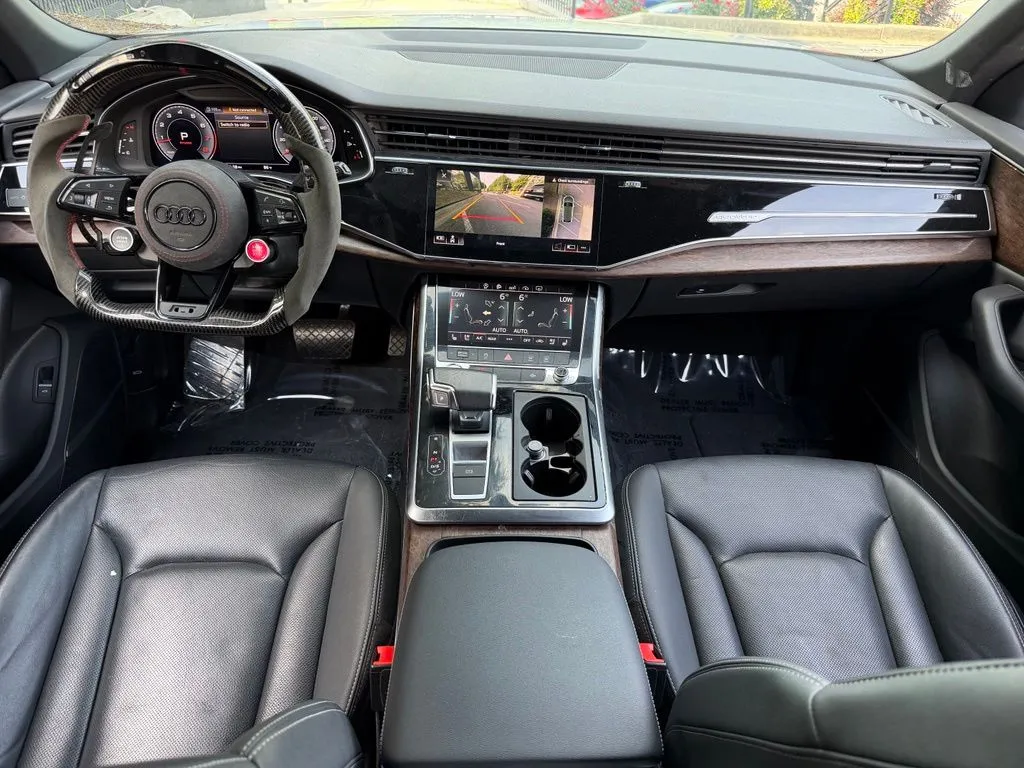 Audi Q8 photo 41