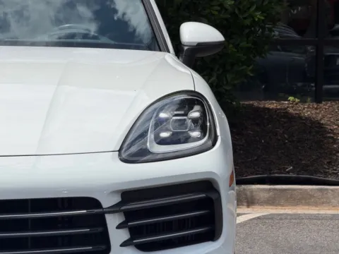 More photos of 2022 Porsche Cayenne at Gravity Autos Sandy Springs, GA