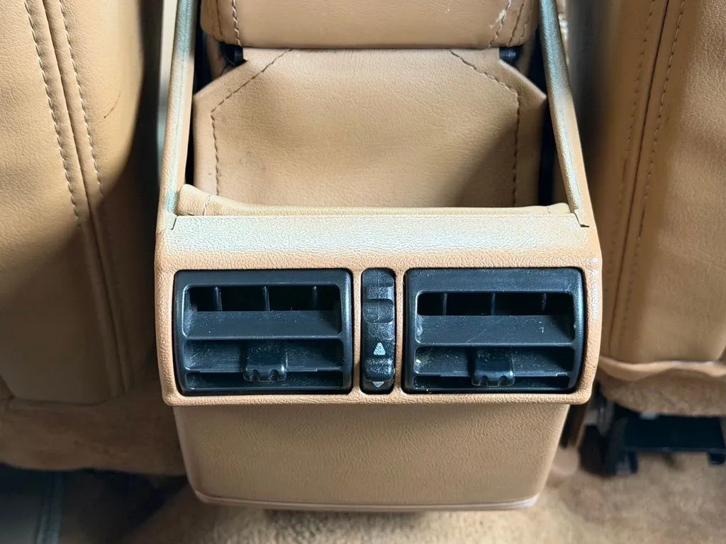 Cadillac DeVille photo 48