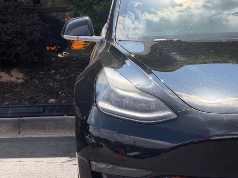 More photos of 2018 Tesla Model 3 Long Range at Gravity Autos Sandy Springs, GA