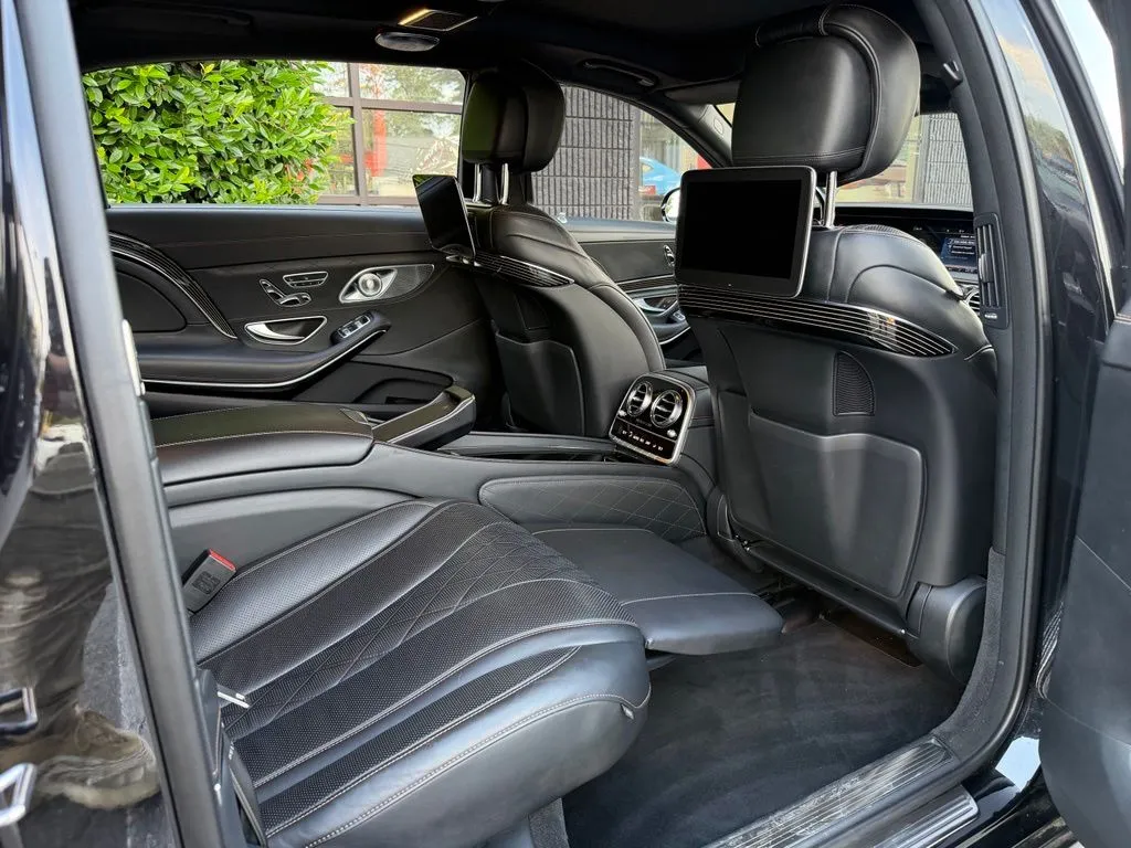 Mercedes-Benz S-Class photo 37