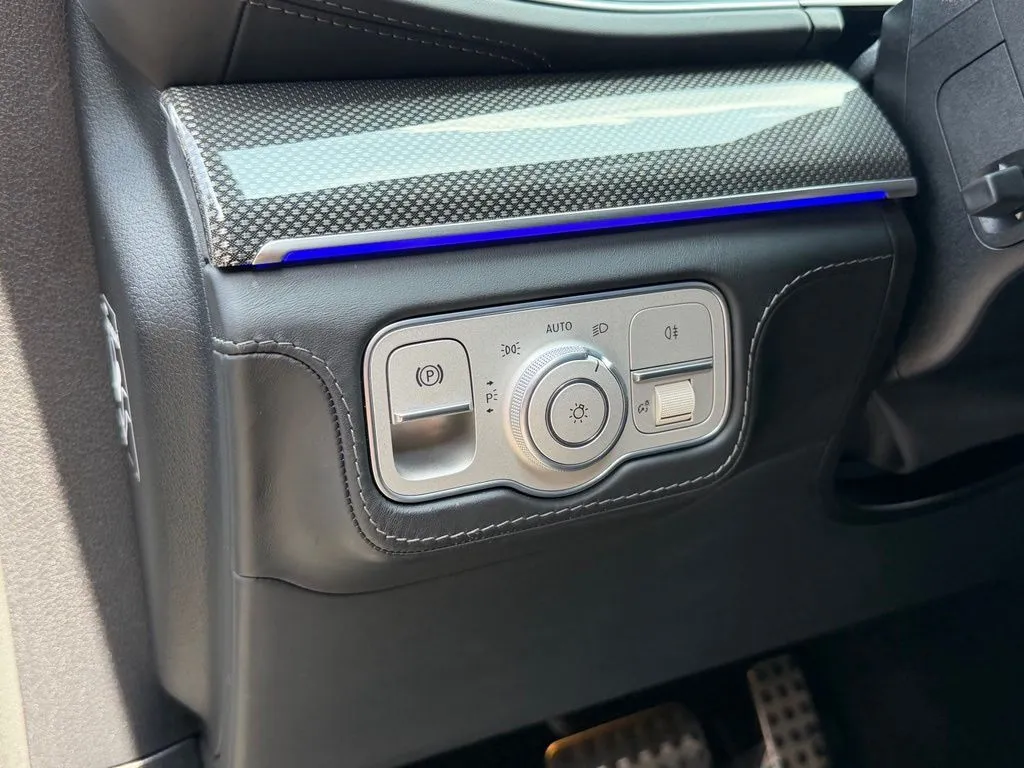 Mercedes-Benz GLE photo 24