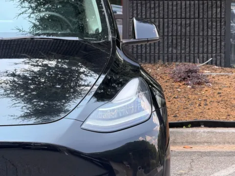 More photos of 2021 Tesla Model Y Long Range at Gravity Autos Sandy Springs, GA