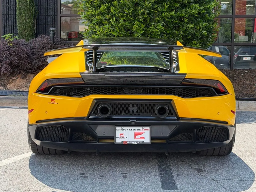 Lamborghini Huracan photo 14