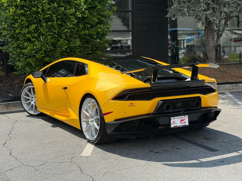 Lamborghini Huracan photo 19