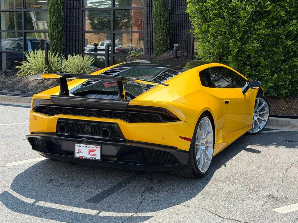 Lamborghini Huracan photo 12