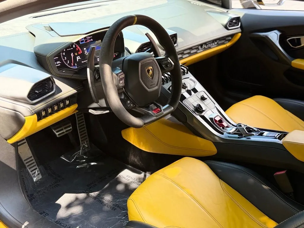 Lamborghini Huracan photo 25