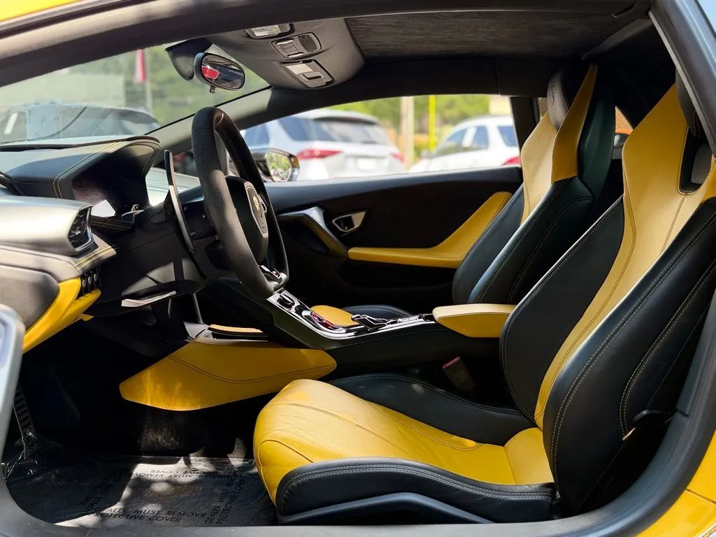 Lamborghini Huracan photo 26