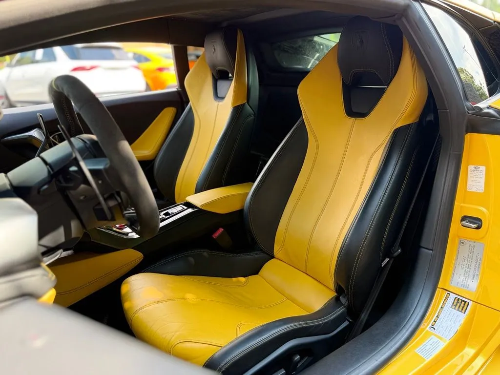 Lamborghini Huracan photo 27