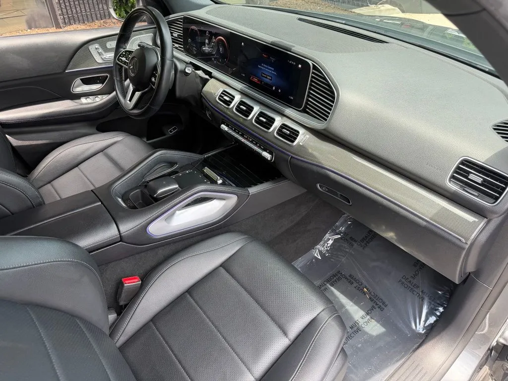 Mercedes-Benz GLE photo 32