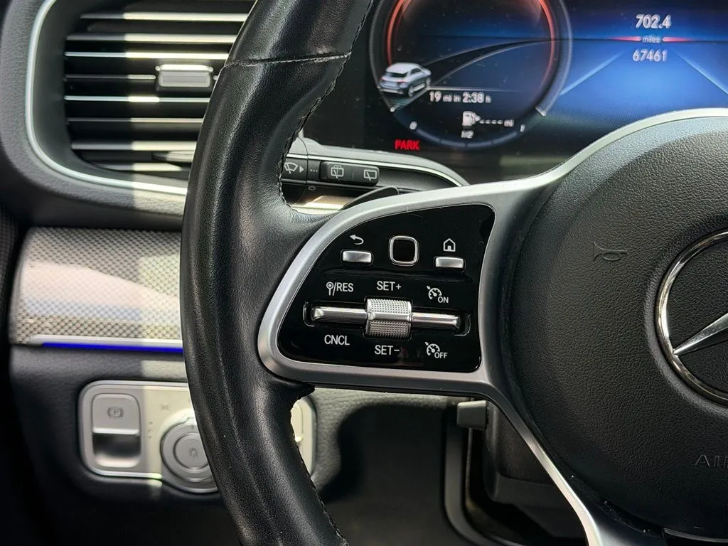Mercedes-Benz GLE photo 43