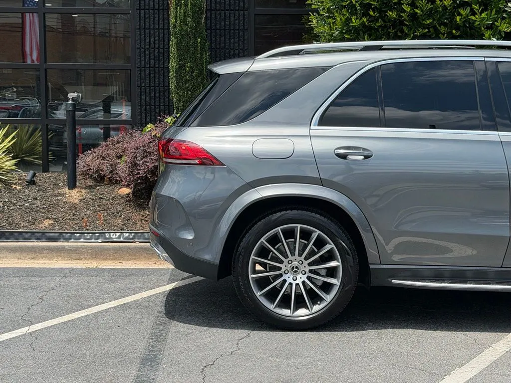Mercedes-Benz GLE photo 22