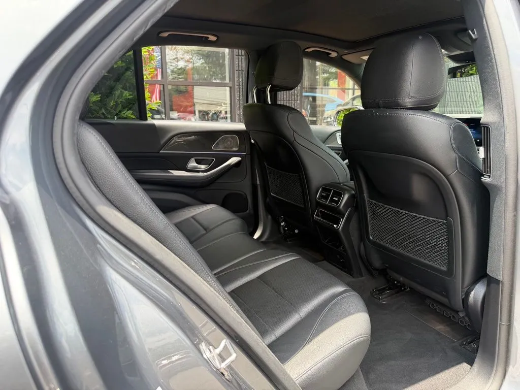 Mercedes-Benz GLE photo 37