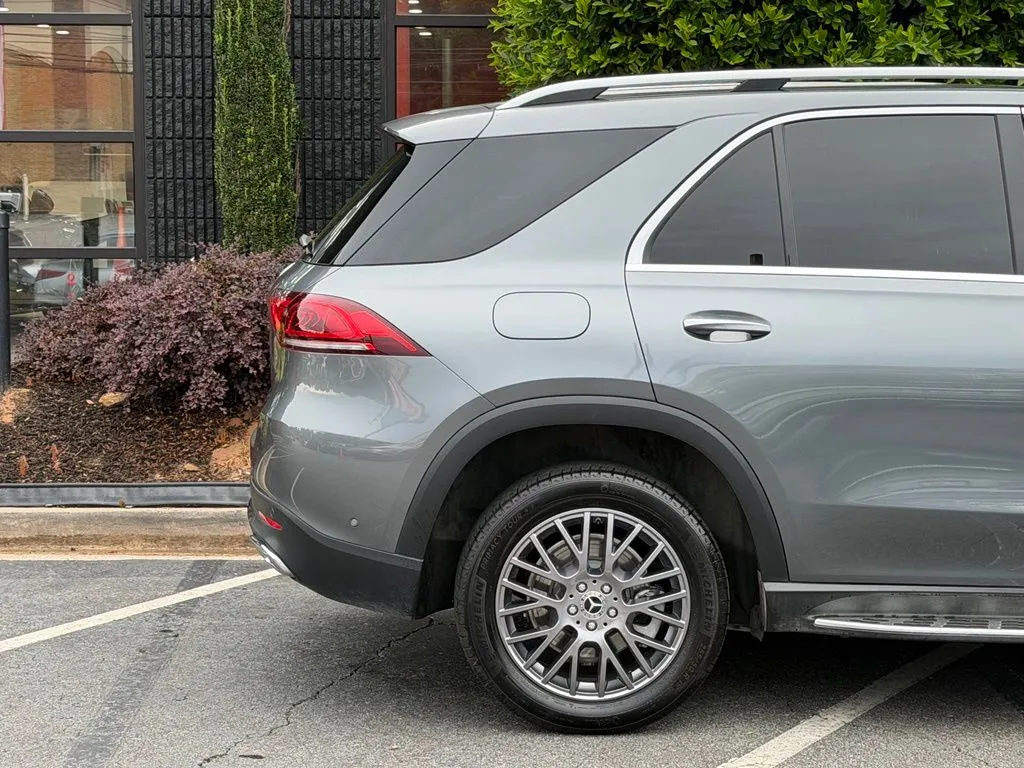 Mercedes-Benz GLE photo 20