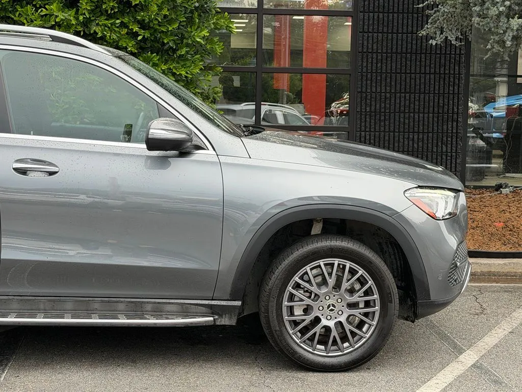 Mercedes-Benz GLE photo 21