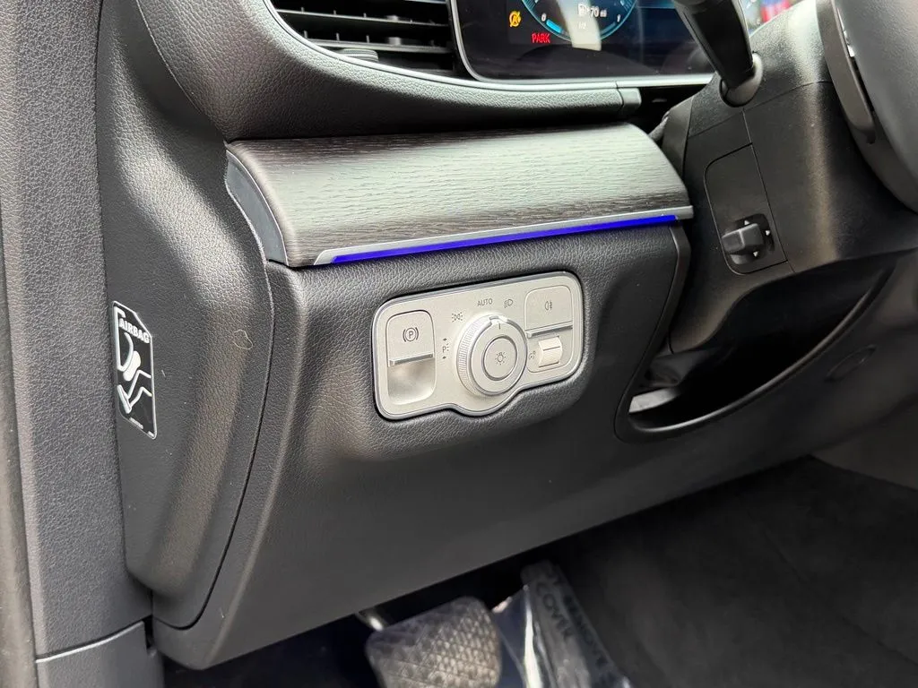 Mercedes-Benz GLE photo 25