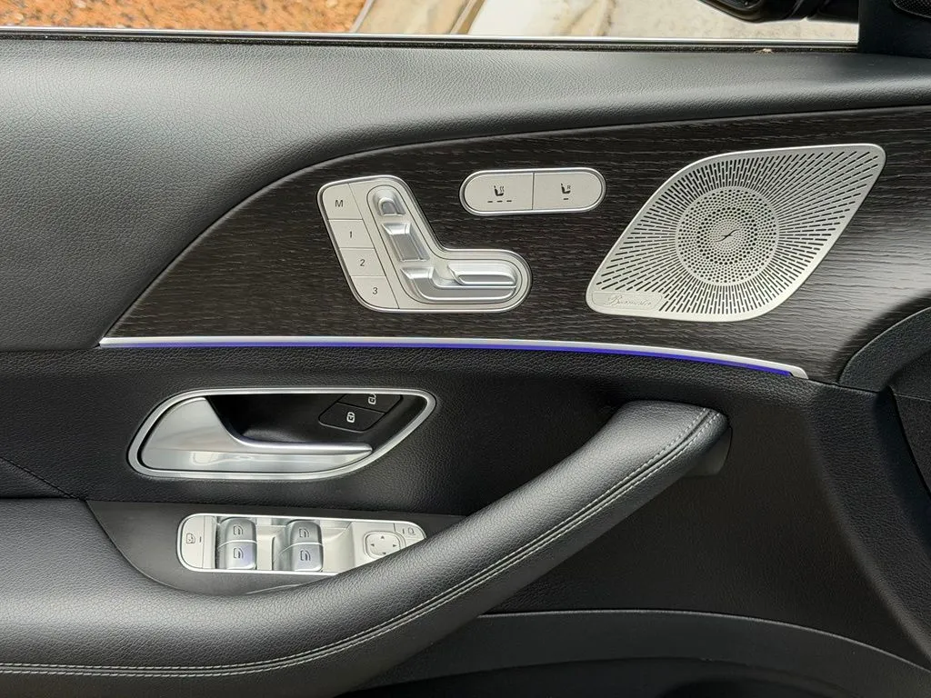 Mercedes-Benz GLE photo 27