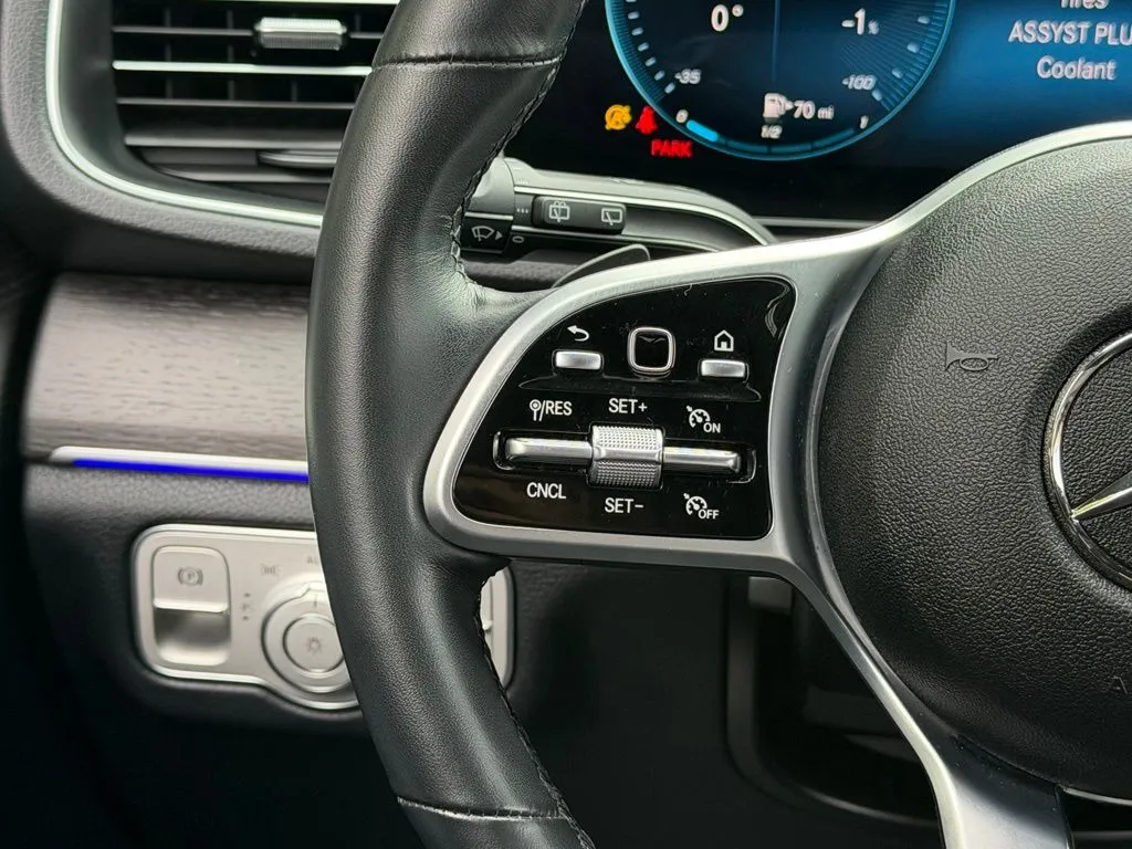 Mercedes-Benz GLE photo 41