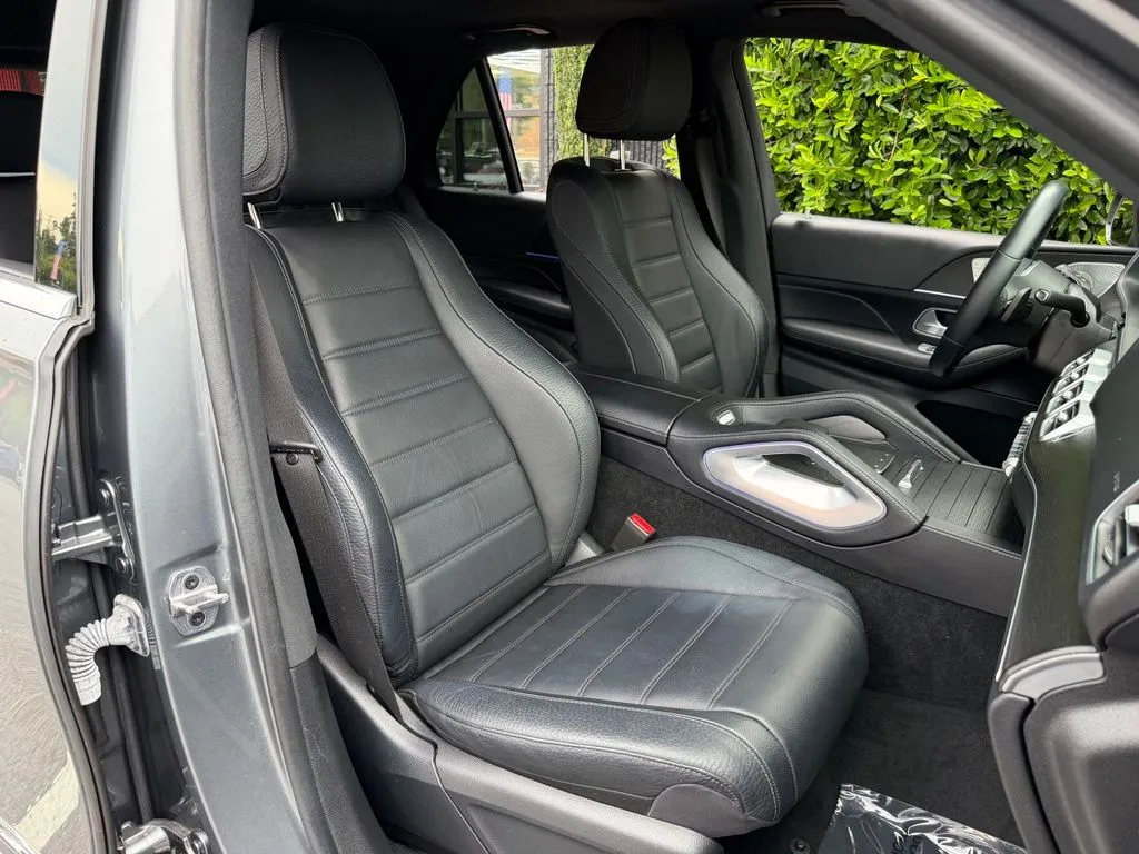 Mercedes-Benz GLE photo 32