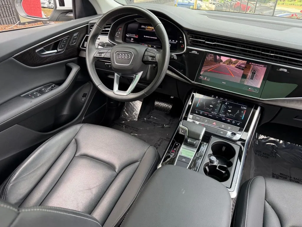 Audi Q8 photo 41