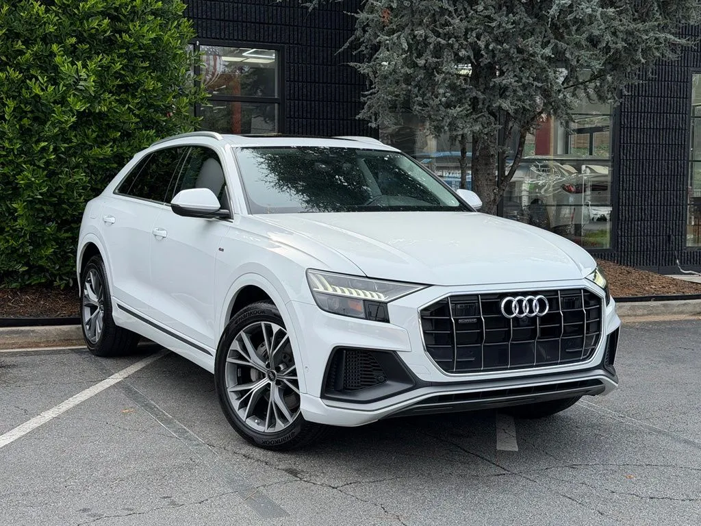 Audi Q8 photo 7