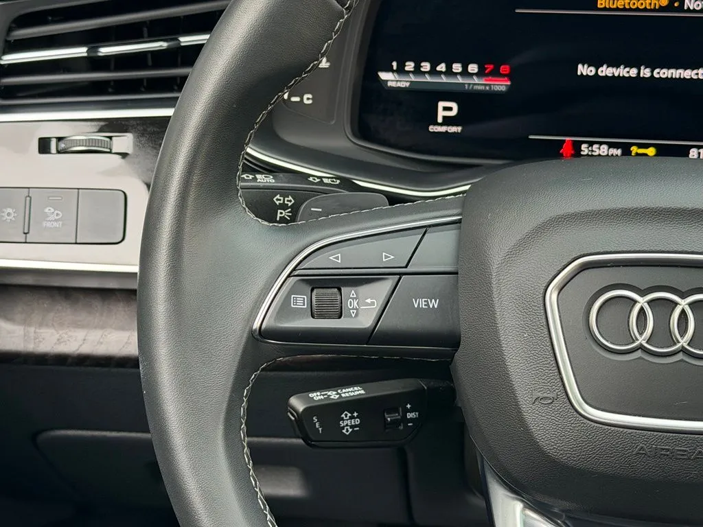 Audi Q8 photo 44