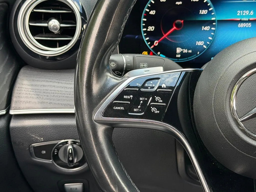 Mercedes-Benz E-Class photo 45