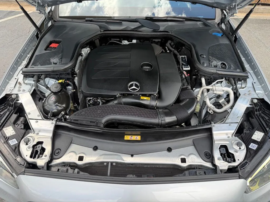 Mercedes-Benz E-Class photo 6