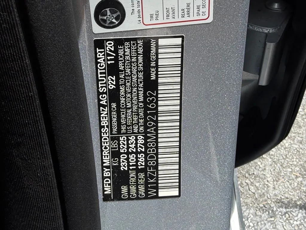 Mercedes-Benz E-Class photo 55