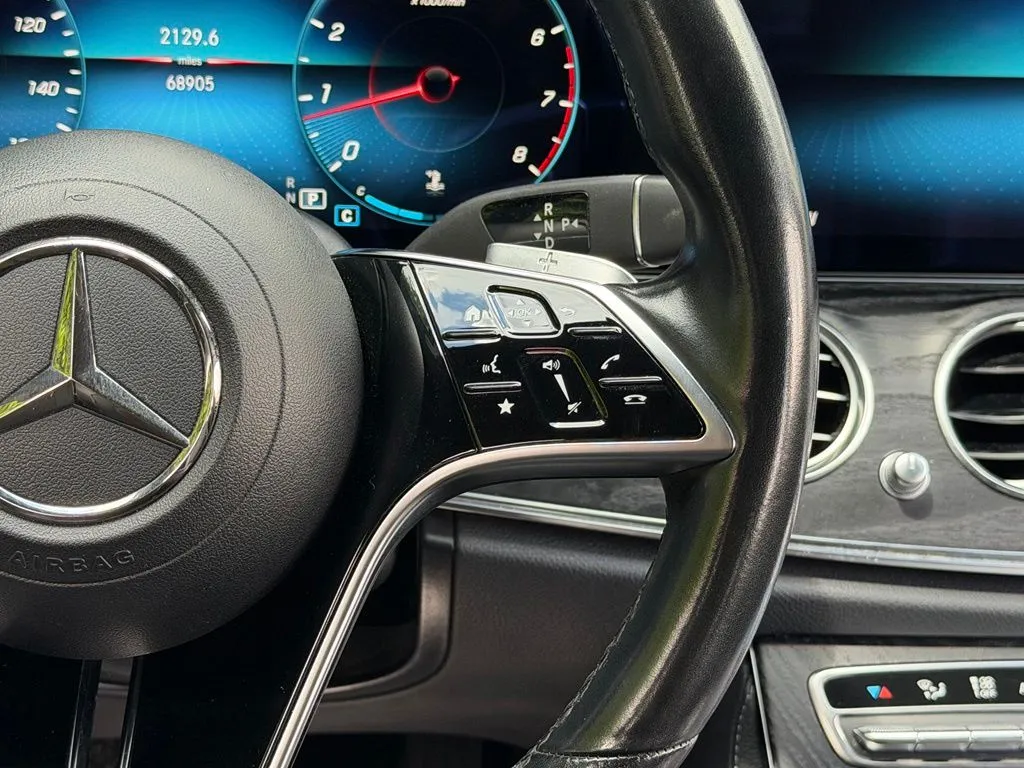 Mercedes-Benz E-Class photo 46