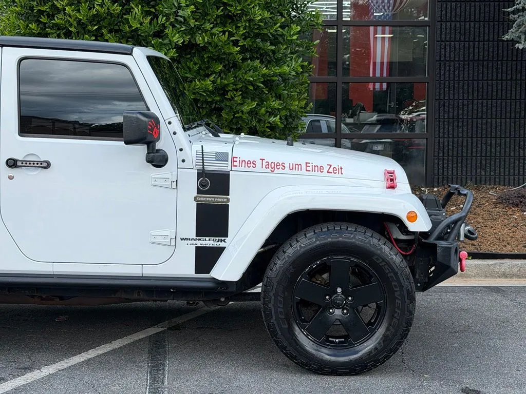 Jeep Wrangler JK photo 22