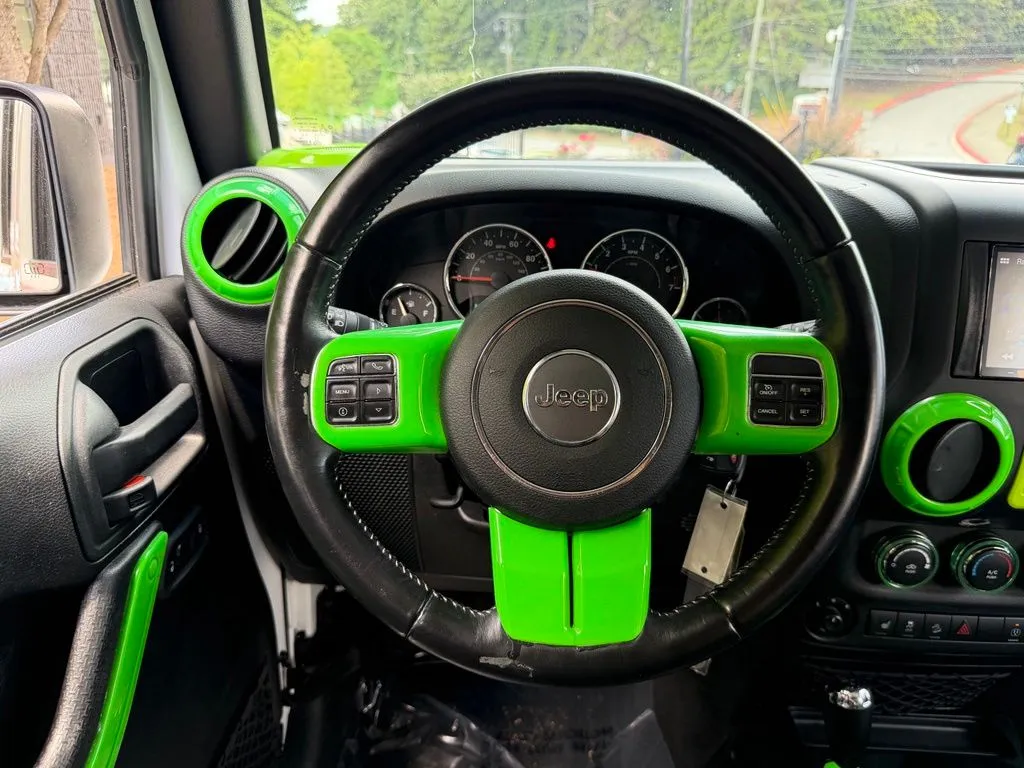 Jeep Wrangler JK photo 41