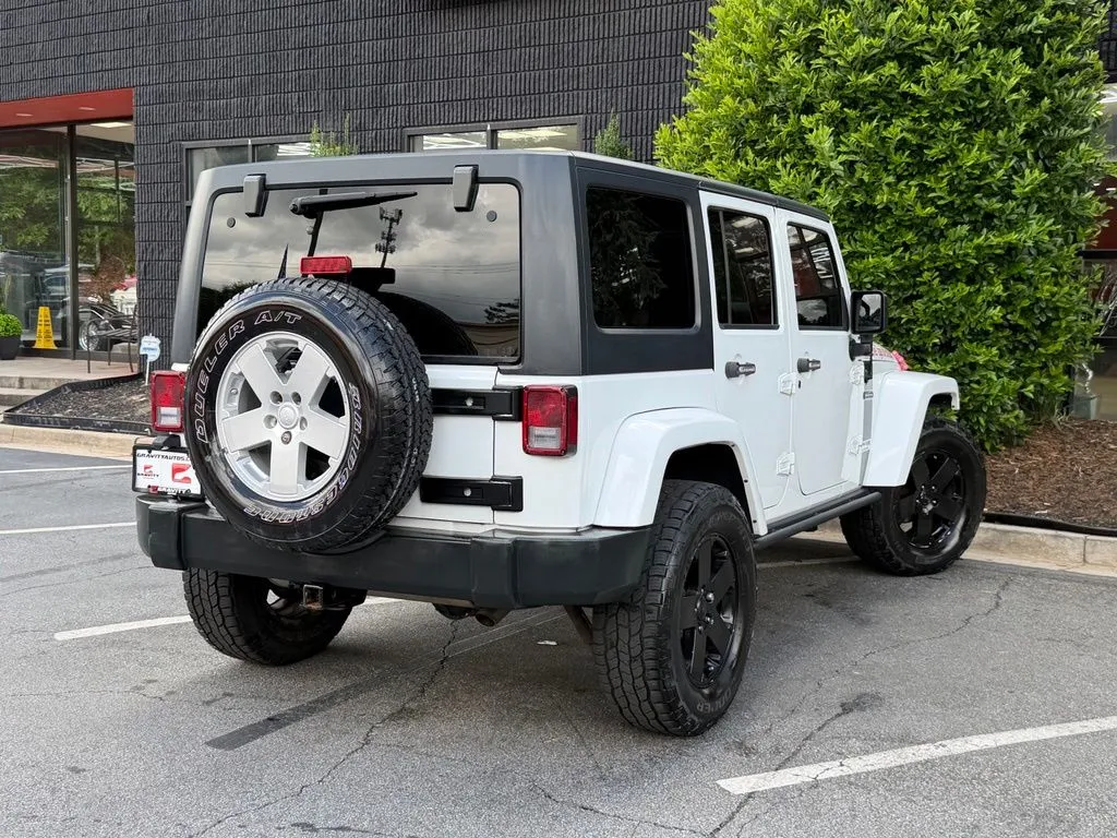 Jeep Wrangler JK photo 12