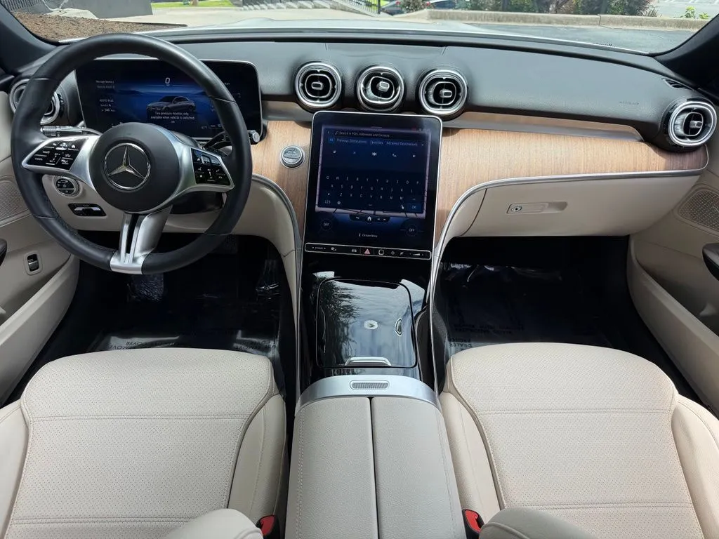 Mercedes-Benz C-Class photo 39
