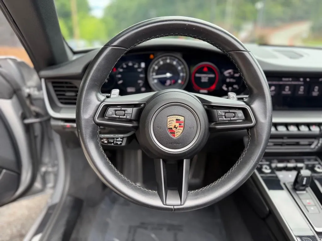 Porsche 911 photo 33