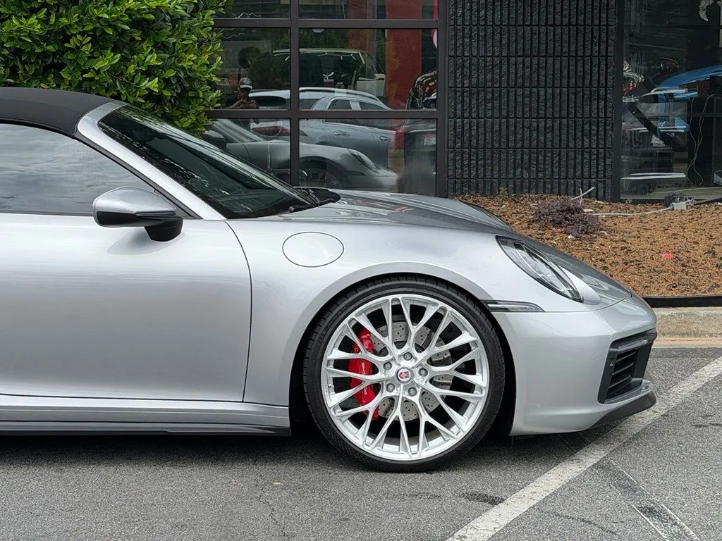 Porsche 911 photo 21