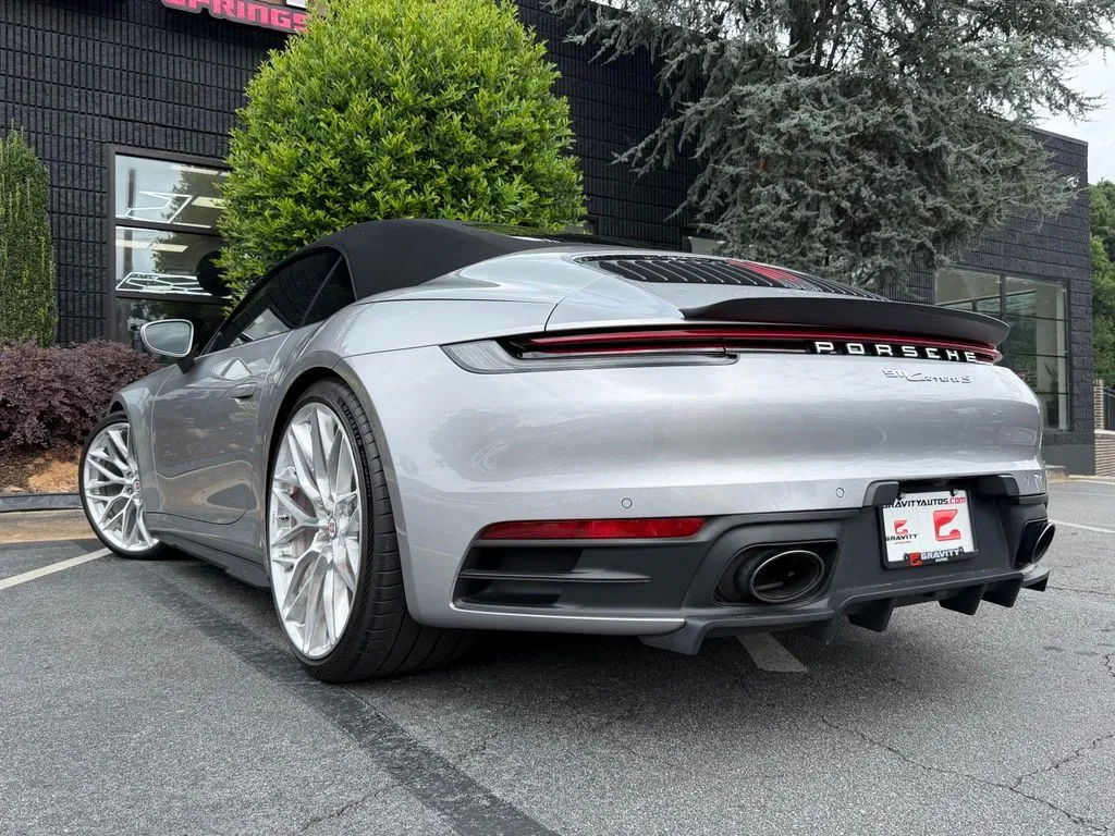 Porsche 911 photo 19