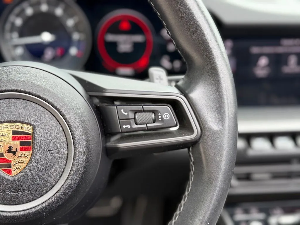Porsche 911 photo 36