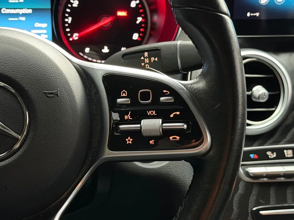 Mercedes-Benz GLC photo 45