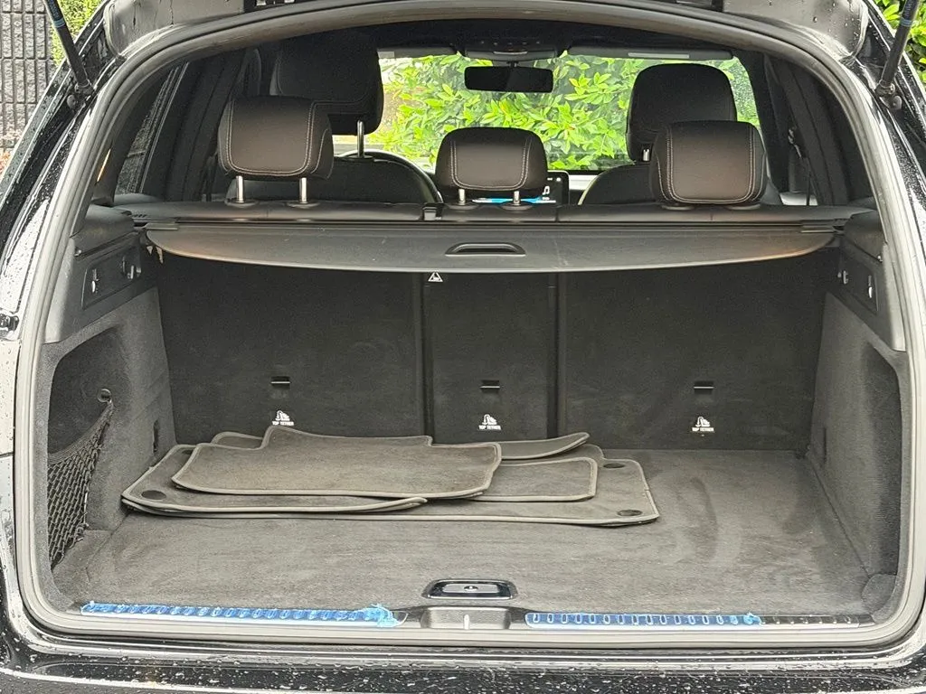 Mercedes-Benz GLC photo 18