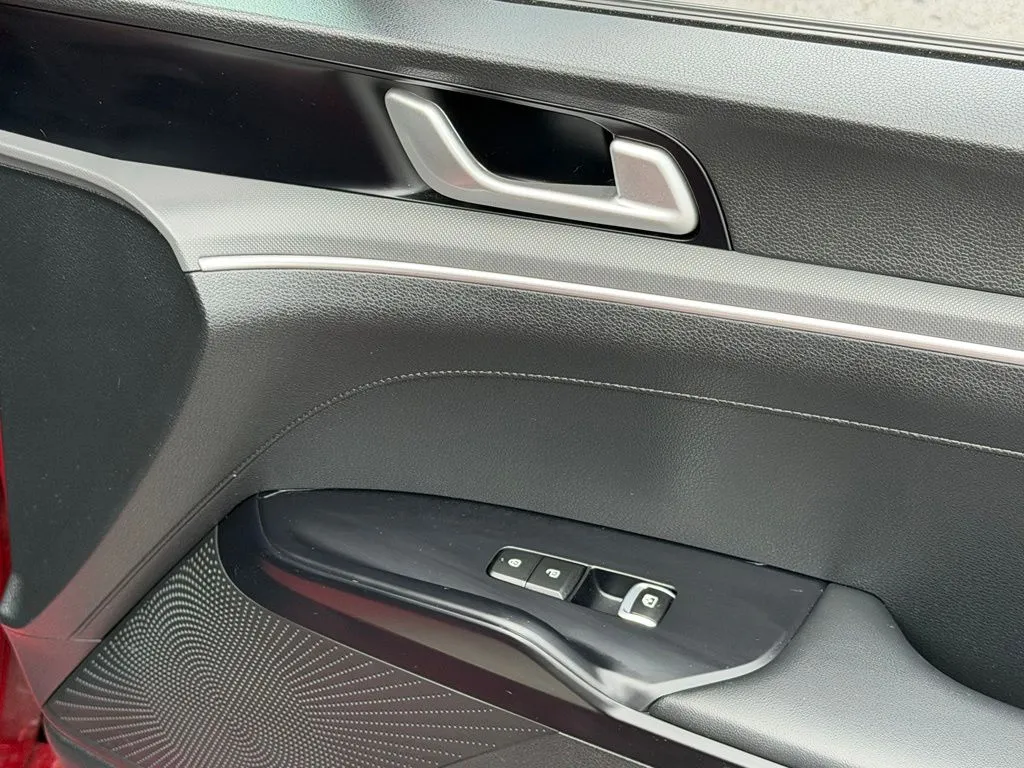 Kia K5 photo 37
