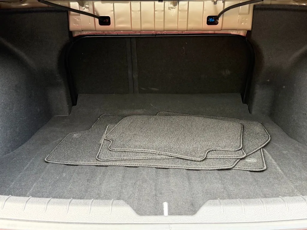 Kia K5 photo 18