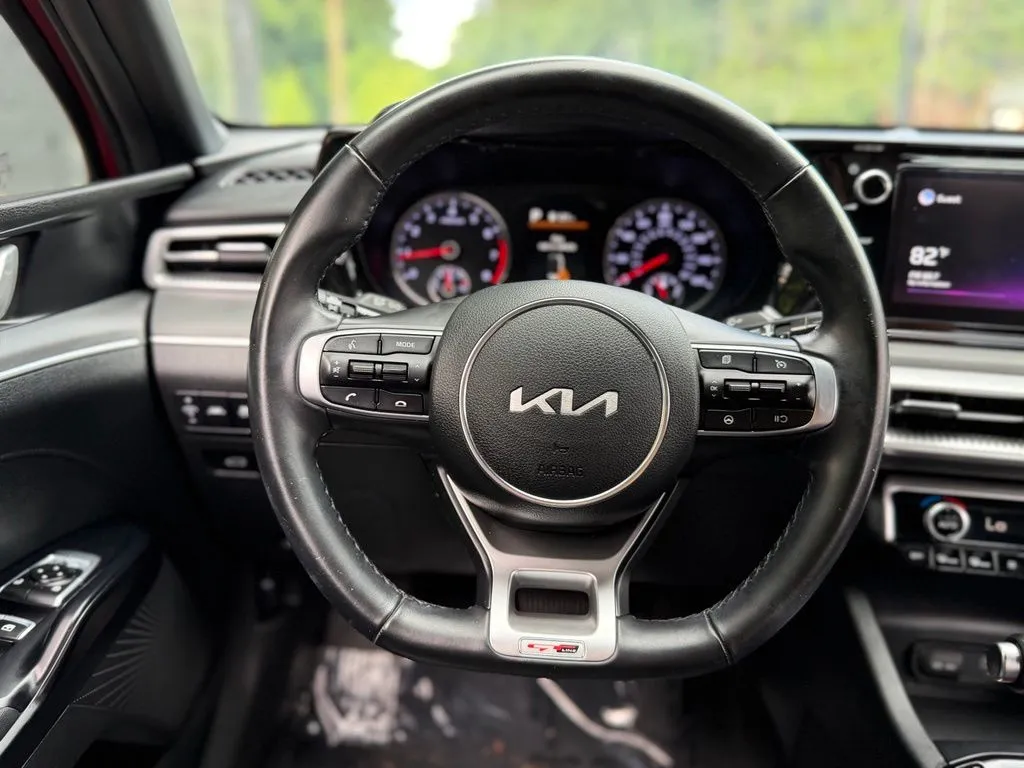 Kia K5 photo 43