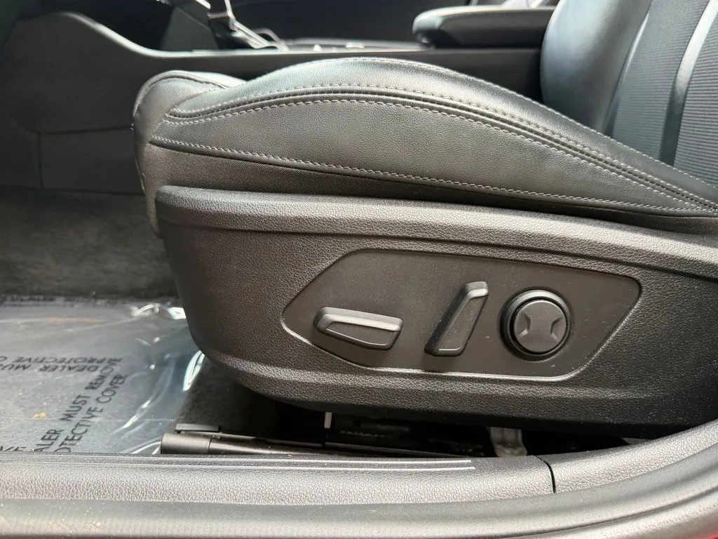 Kia K5 photo 27