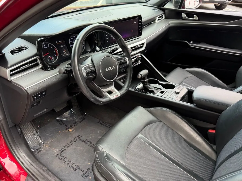 Kia K5 photo 24