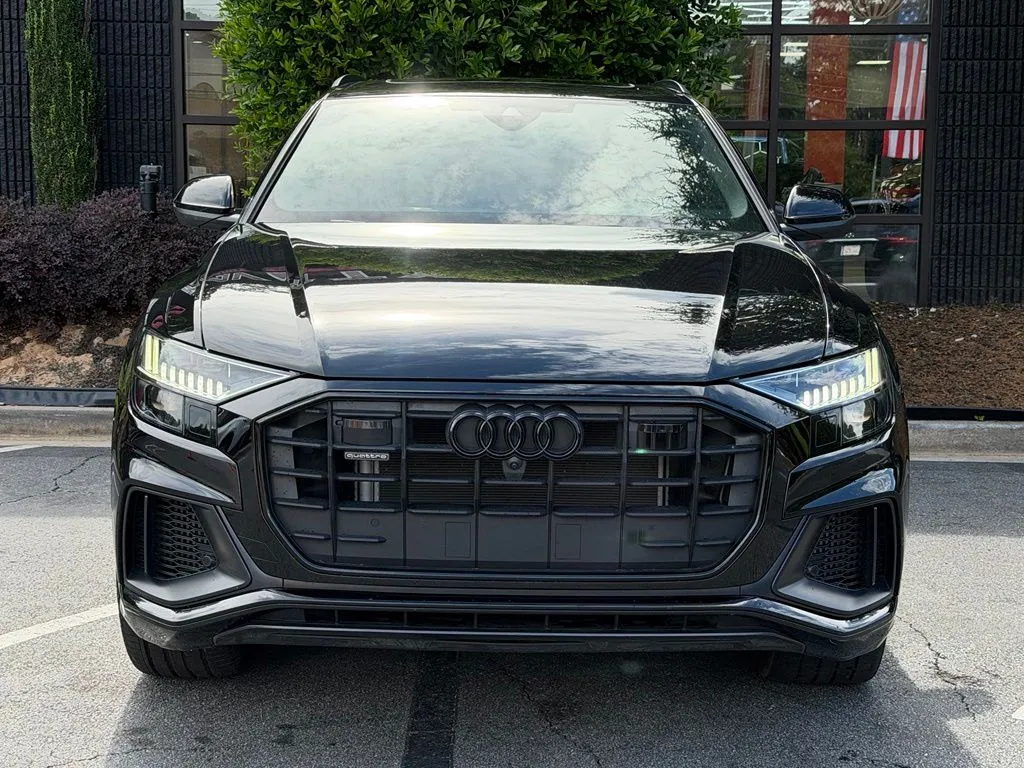 Audi Q8 photo 3